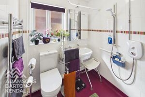 Photo 17- click for photo gallery